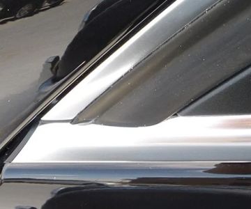 How to Wash Cars with Chrome Window Trims