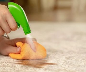 Removing Grease Stains from Upholstery and Carpets: Effective Solutions