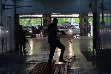 Car Wash Safety Tips for Operators & Customers