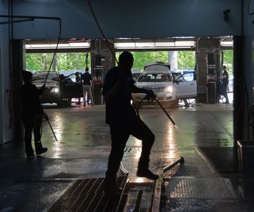 Car Wash Safety Tips for Operators & Customers