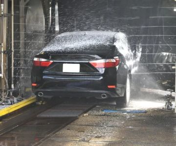 How Automatic Wash Brushes Affect Your Paintwork: What You Need to Know