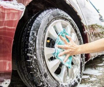 How to Wash Cars with Wide Tires and Mud Guards: Step-by-Step Guide