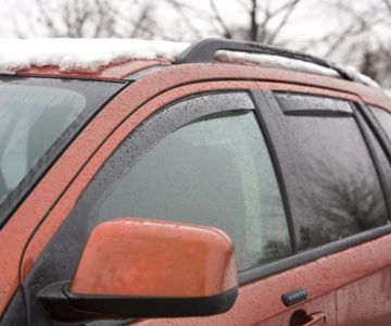 How to Wash a Car with Rain Guards and Wind Deflectors
