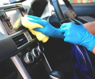 How to Clean Dashboard Screens and Touch Displays for Optimal Clarity