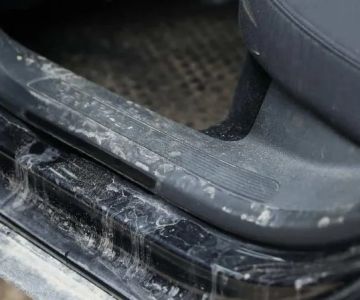 The Importance of Drying Door Jambs After a Car Wash