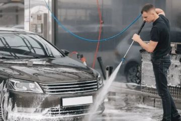 How to Safely Wash Cars with Retractable Soft Roofs: A Complete Guide