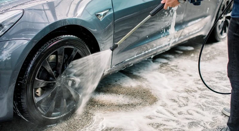 How to Wash a Car After Hailstorms and Heavy Winds