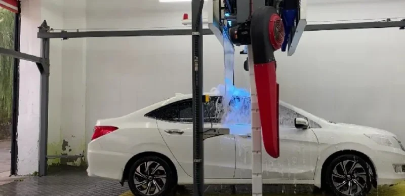 The Pros and Cons of Touchless vs. Brush Car Washes