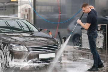 How to Wash Cars After Driving on Dusty Trails: Essential Tips for a Clean Ride