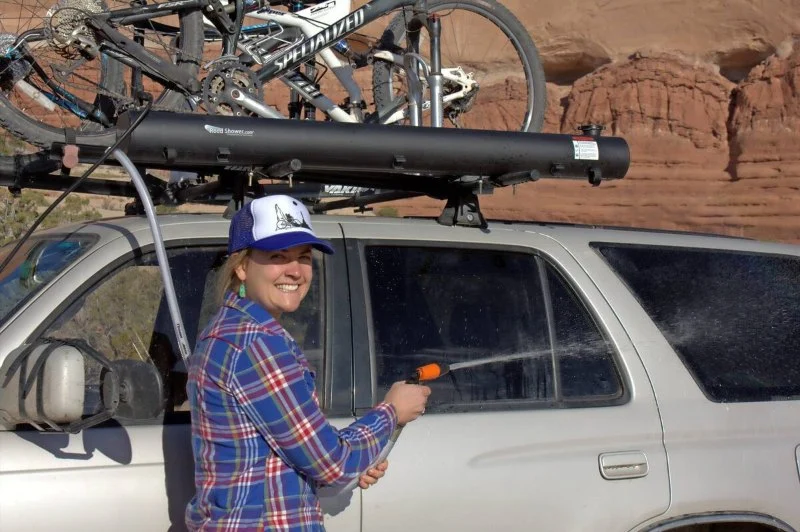 How to Wash a Car with Roof Racks or Bike Mounts Installed