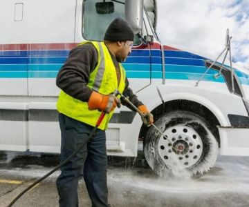 How to Wash Pickup Trucks with Camper Trailers