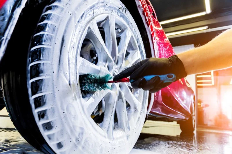 How to Wash Cars with Off-Road Tires and Rims