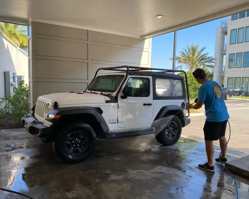 How to Wash a Car in an Apartment Complex