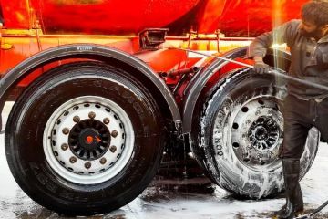 How to Wash Pickup Trucks with Oversized Tires