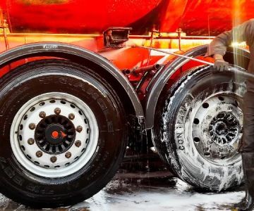 How to Wash Pickup Trucks with Oversized Tires