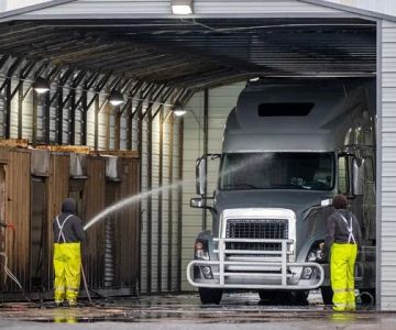 How to Wash Pickup Trucks with Extended Flatbeds – Step-by-Step Guide