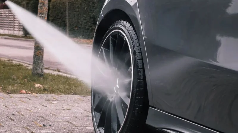 How to Clean and Shine Aluminum Wheels
