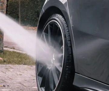 How to Clean and Shine Aluminum Wheels