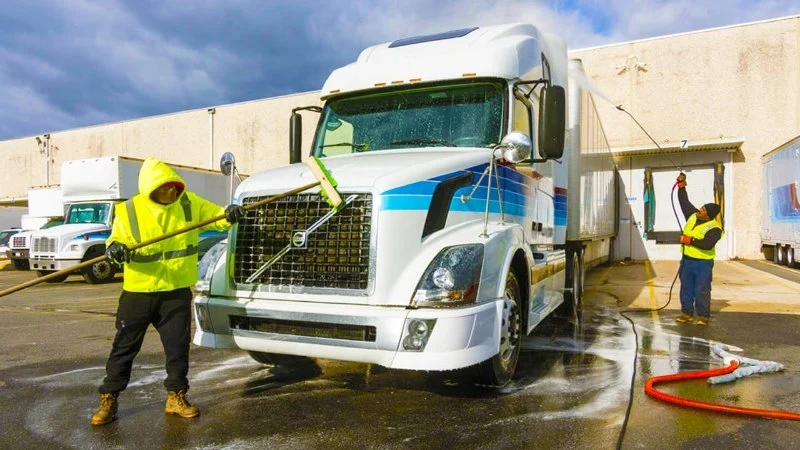 How to Wash Pickup Trucks with Heavy Tow Loads: Expert Tips for a Clean and Safe Ride