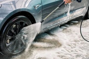 How to Wash Cars After Driving in Heavy Dust Areas