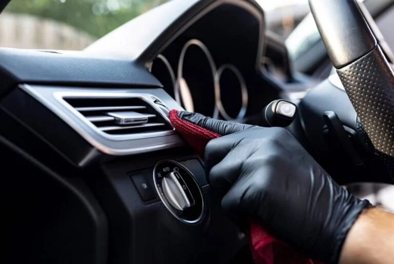 How to Wash Cars with Leather Dashboards Safely