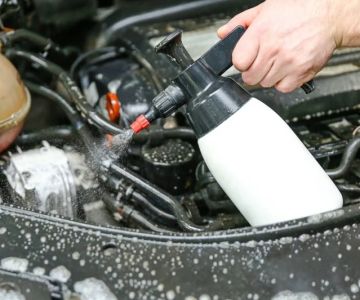 How to Clean Engine Bay Without Causing Damage: Expert Tips for Safe Engine Cleaning