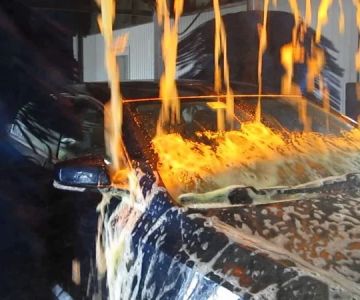 Car Wash Near Me With Hot Wax Option for Long-Lasting Shine