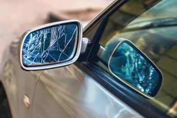 Why Some Car Washes Damage Side Mirrors – What to Look For Before Entering