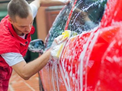 Can You Wash Your Car With Dish Soap – The Truth About Degreasers on Clear Coat Paint