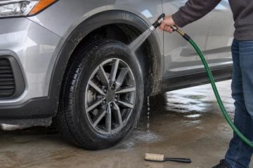 Car Wash Wheel Wells: Rinse Mud Without Damage