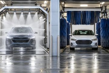Touchless vs. Soft-Touch Car Wash: Compare Trade-Offs